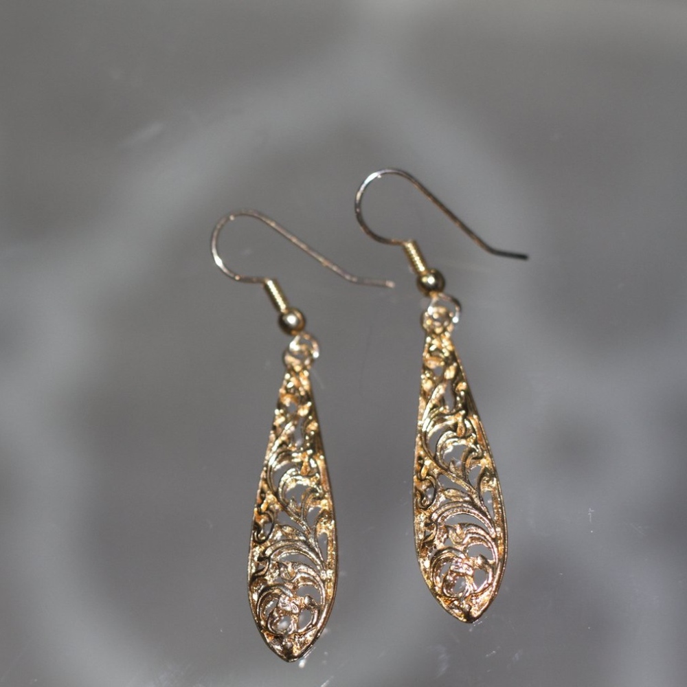 Gold Tear Drop Earrings